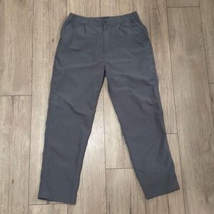 RailRiders Y2K Gray Nylon Travel Utility Pants Mens Large Zippered Back Pockets